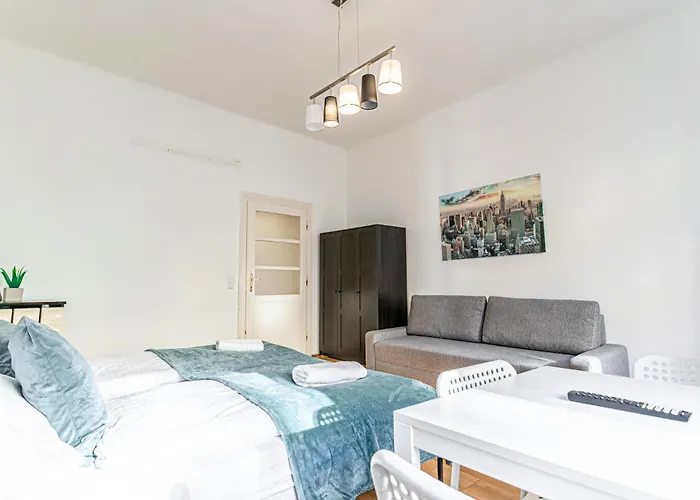 Apartmán Bright 1br 10 Min From Heart Of